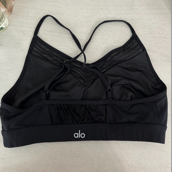 Alo Yoga Ultimate Mesh-Inset Sports Bra Size: M - Picture 4 of 5